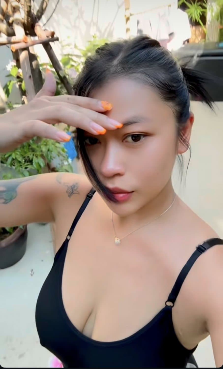 Asian Thai cum slut - asian blacked cum dumpster