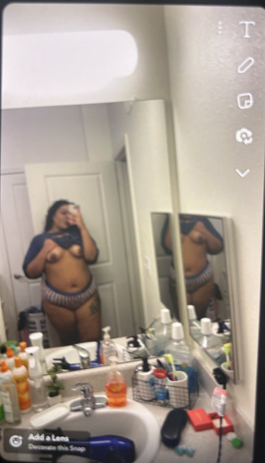 Puerto rican baddie My Eyes Only on snap