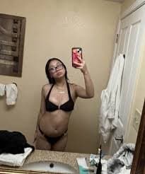 Slutty peeing Asian - bfs kik in comments