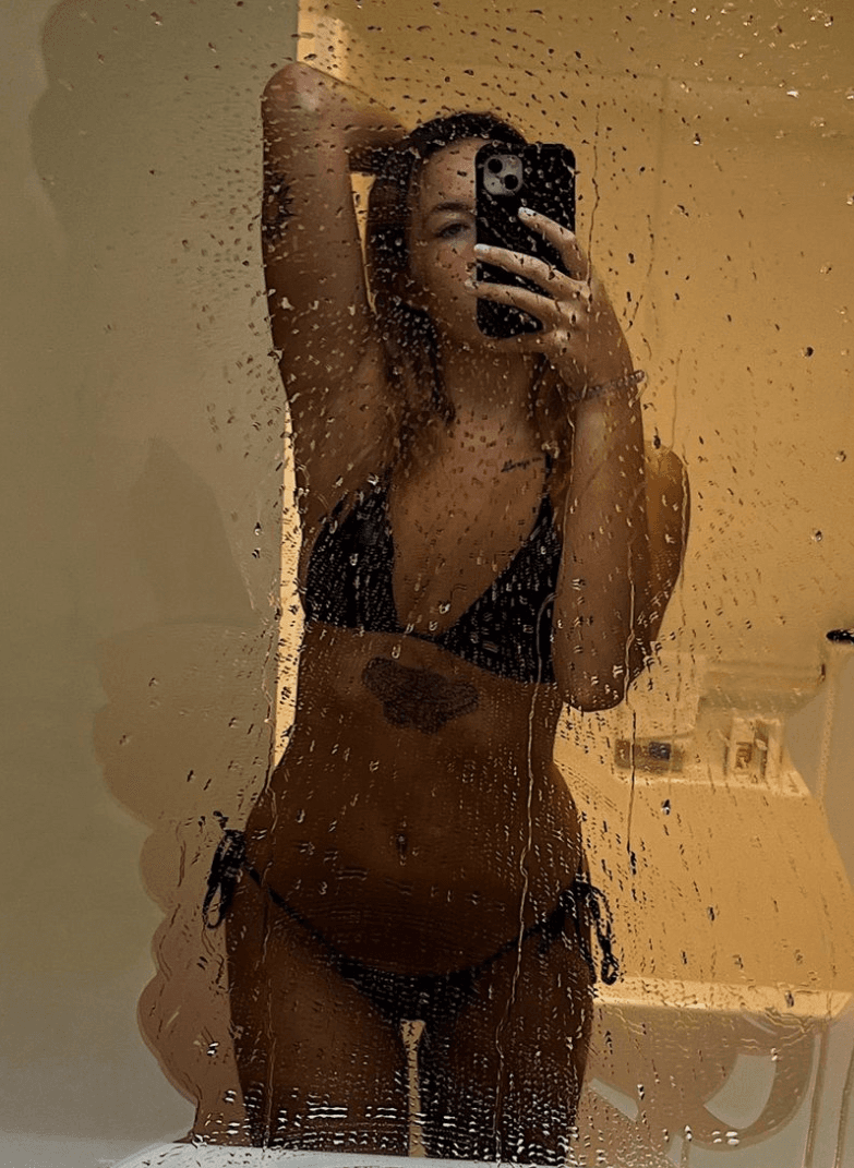 Click to view full size catholic church girl turned party whore - sexy, slut, cute, petite, beach, teen 19, college, student