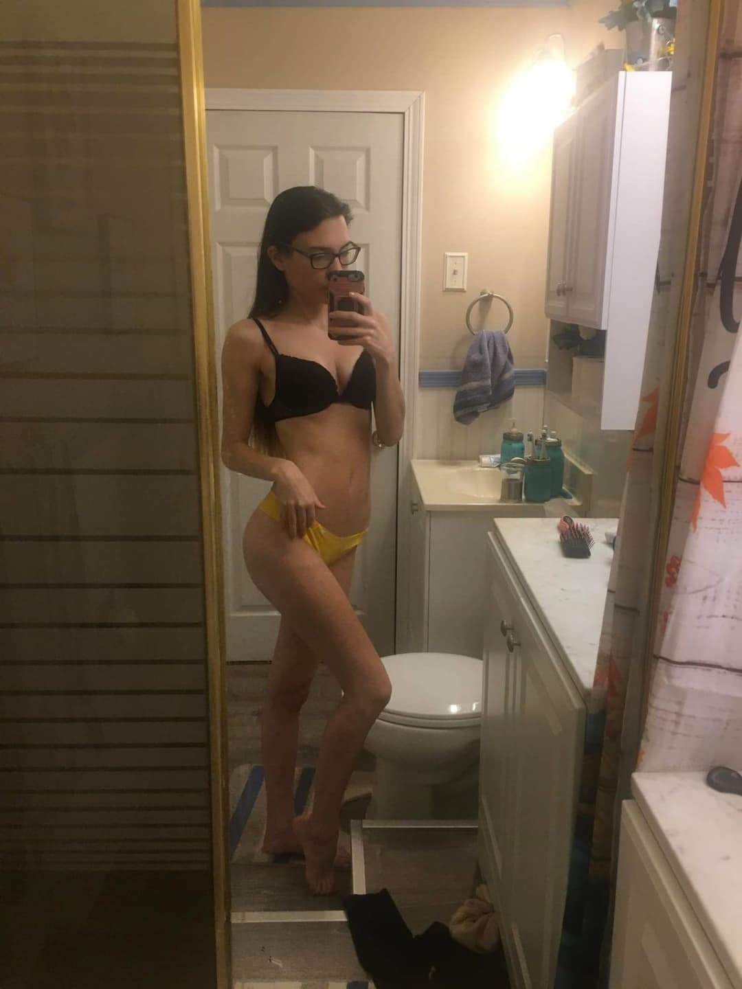 Click to view full size black and yellow