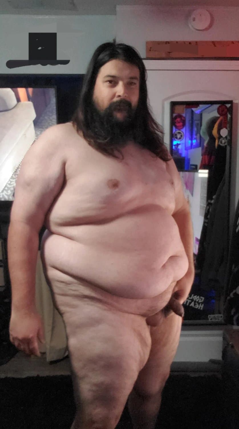 Sharing my chub, small cock and ass