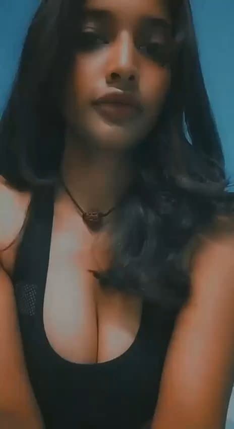Indian Big Tittied Influencer Leaked