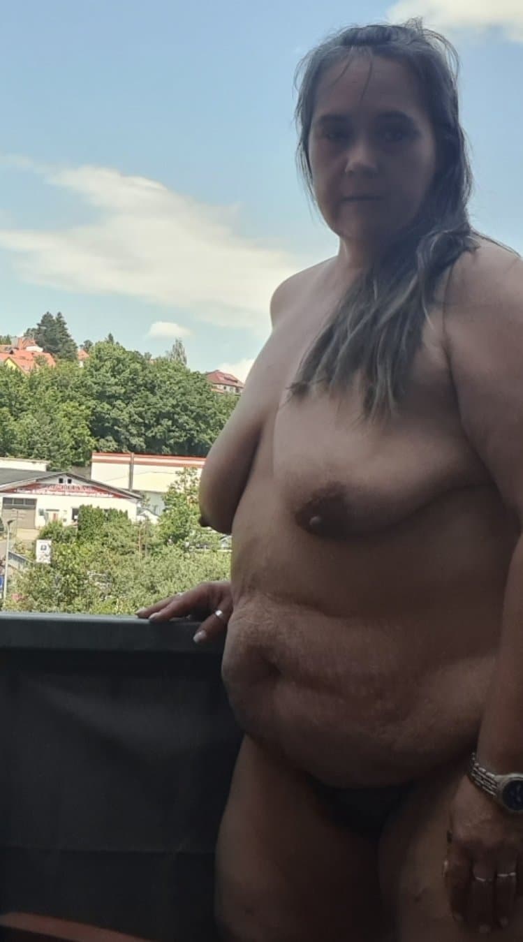 Ein paar geile Seiten der Beate Ilgen, aufgepasst...