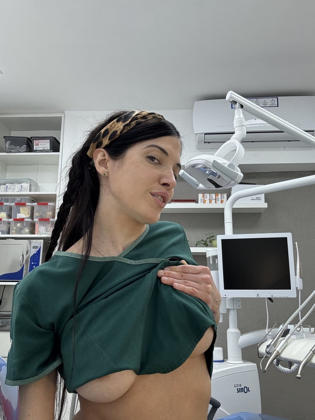 I just want to moan throughout the entire review.