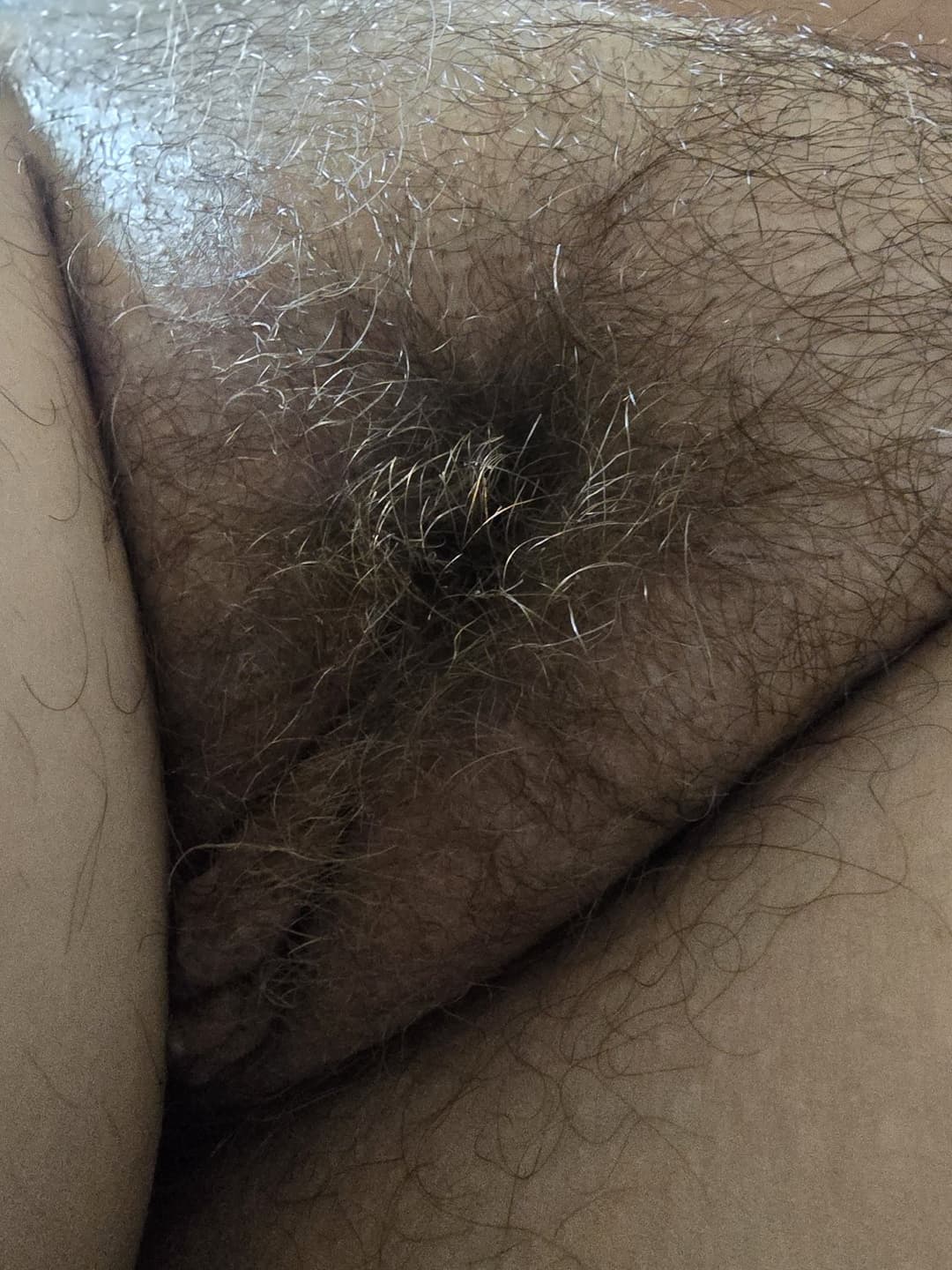 Hairy Mylf(Shave or Hairy?)