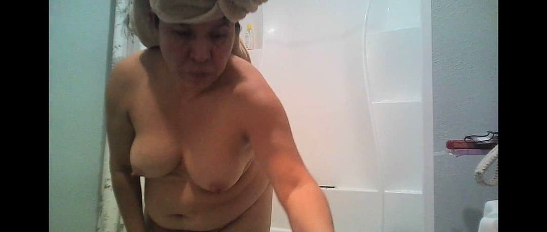 Rose latina mature - Send Yours on kik ElVatoLoko97