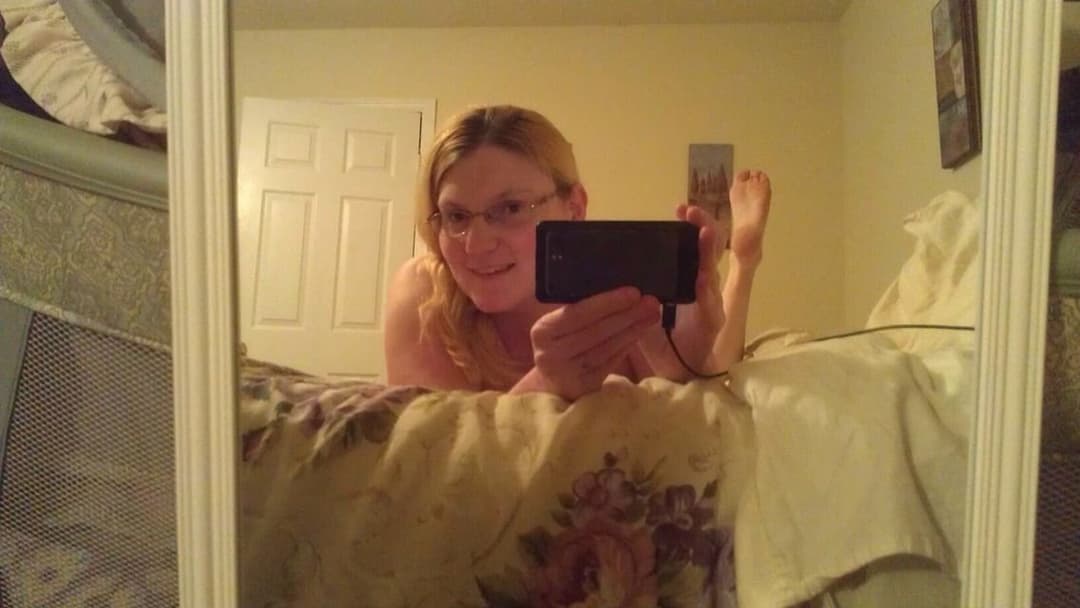 Janna the naughty cum slut