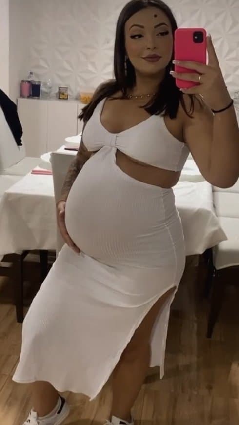 Branquinha gostosa do instagram (comentem)