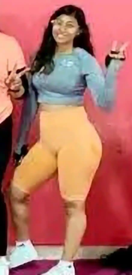 Click to view full size Bffs?❤️