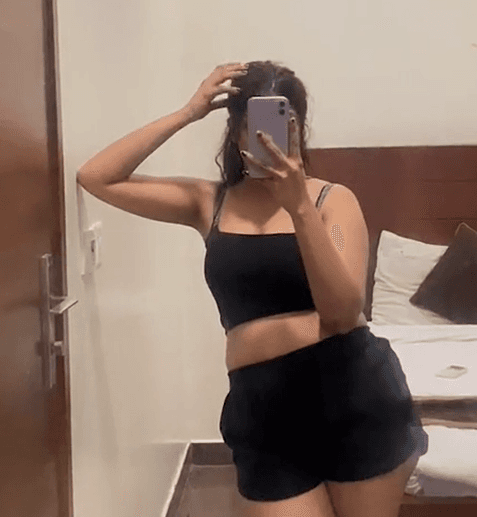 Extreme beautiful indian college girl viral video hindi audio real experience