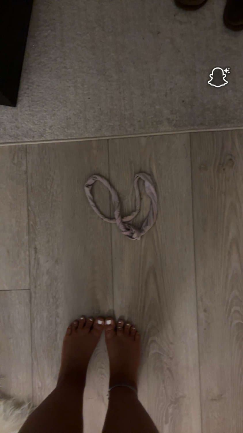 Click to view full size teen gfs entire nudes collection leaked