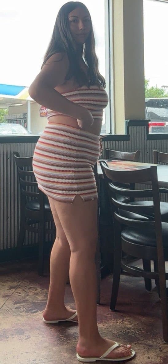 Request.. 22yr old - Texas Driver Girl.. <> Uber Driver.. <> Loves teasing with her perfect Big??