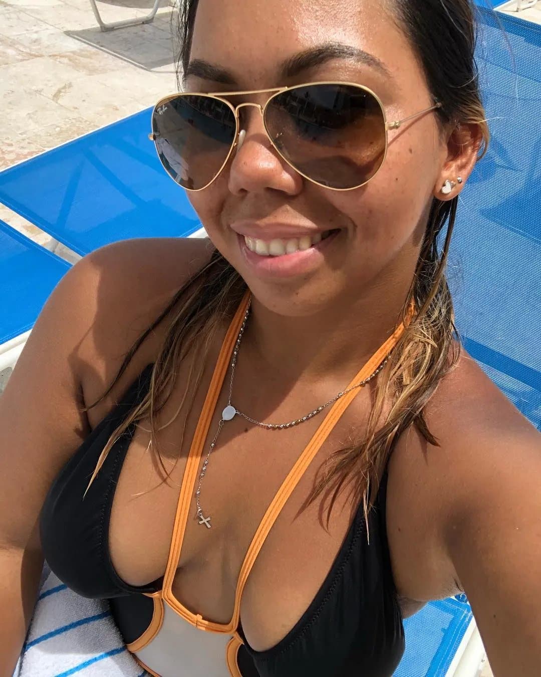 Click to view full size Trib her in all ways (Nicole)