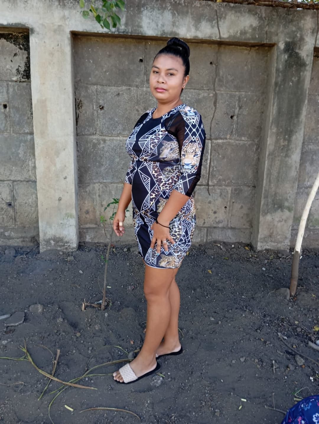 Click to view full size Fuck with stranger for money (Part 01)