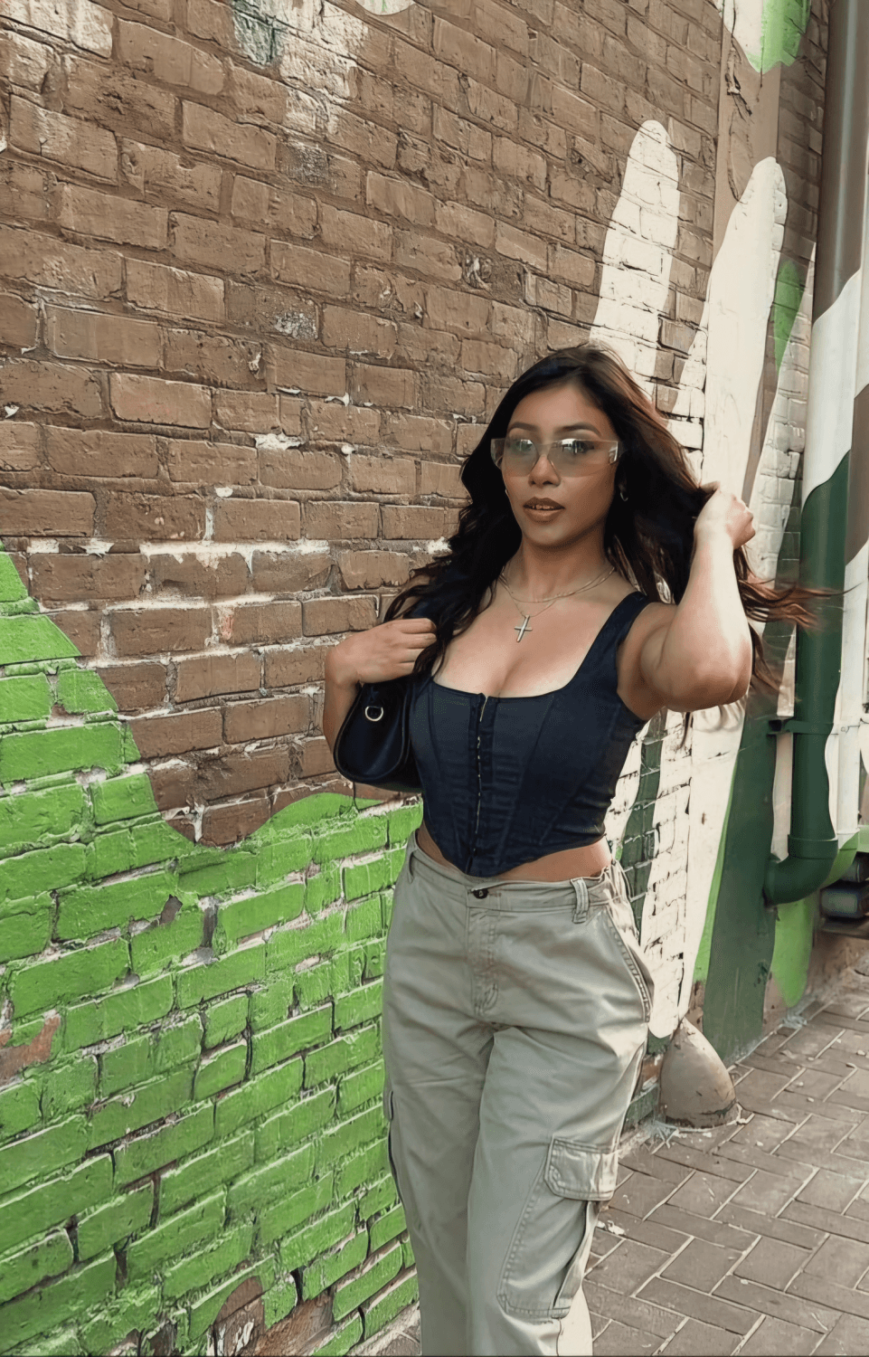 Kim gets breed by her Gym BBC