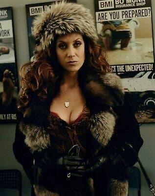 Kate Walsh is One Beautiful Milf with a Banging Body & Hot Ass That Makes For A Great CumTarget ??