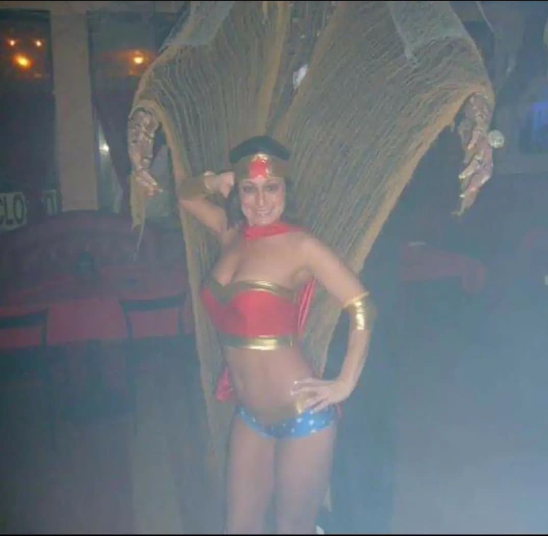 Oregon hippie bartender 9