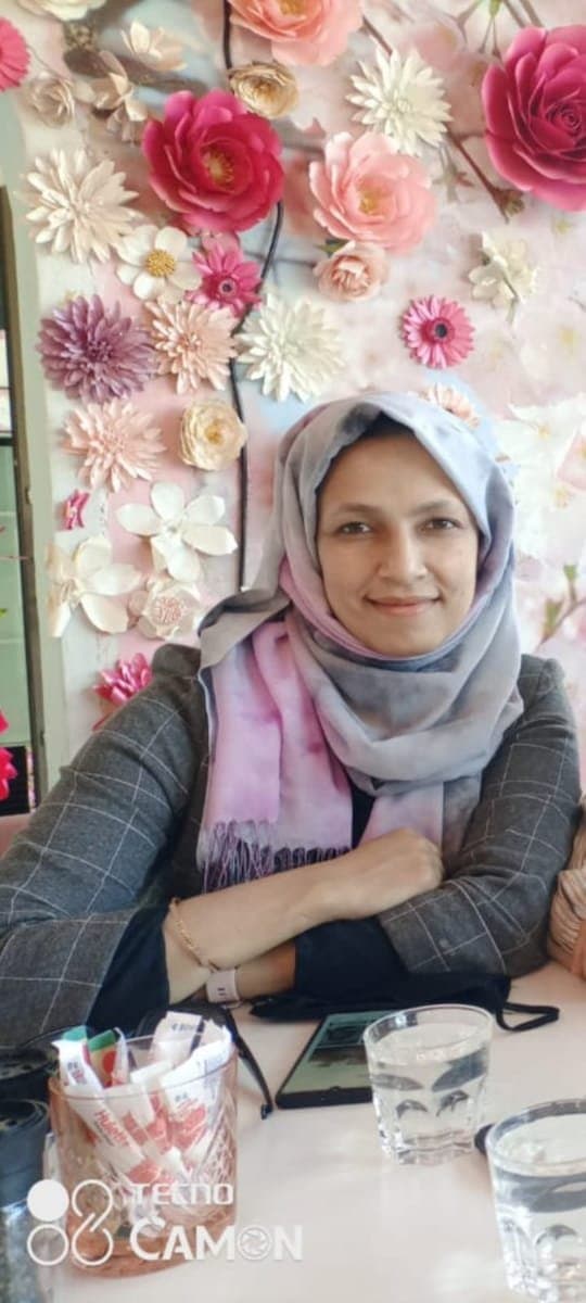 My Sexy Aunty. DM to talk about her. Comment on her