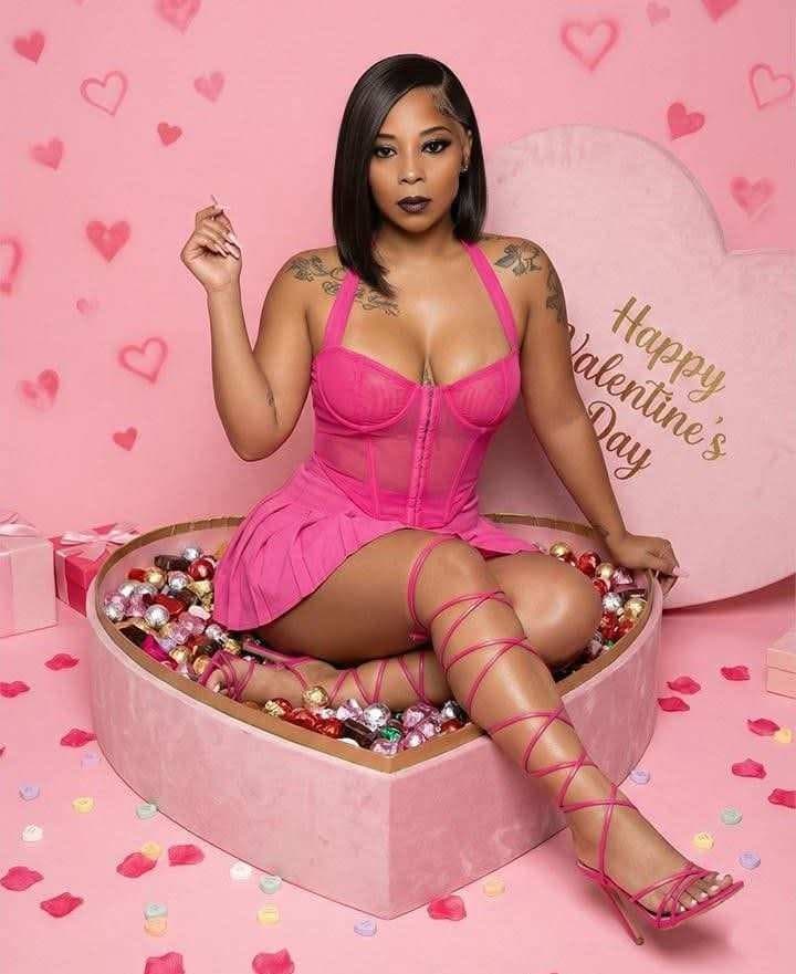 SEXY CARMELA JOHANSON