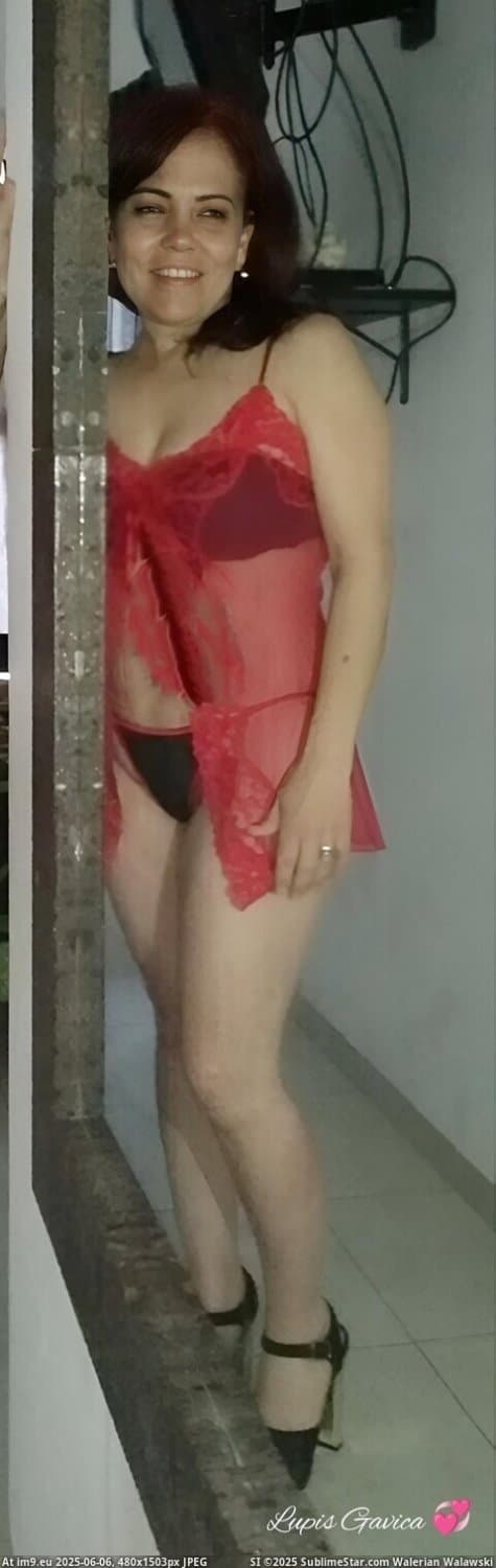 I am your horny gif today??