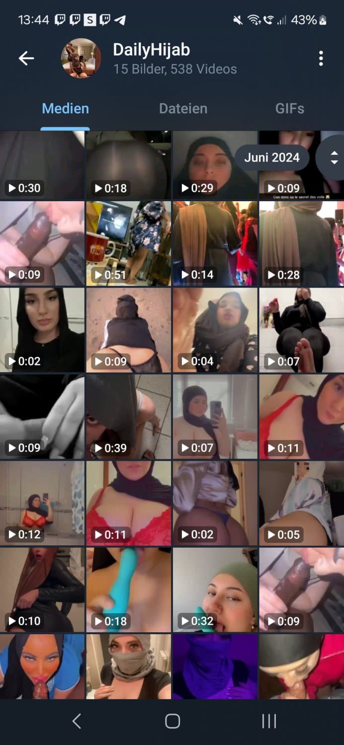 Click to view full size Slutty hijab / hijabi teen in school bathroom twerking big Ass ---CHECK THE COMMENTS---