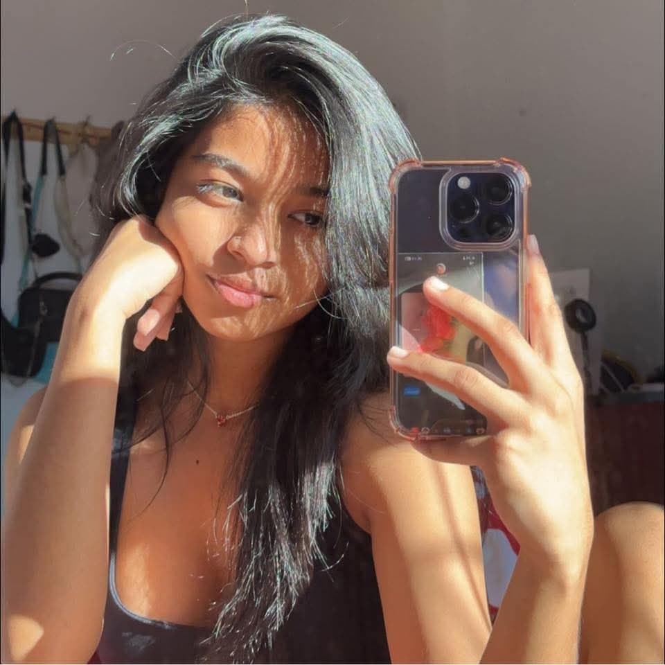 Click to view full size Shreya ram