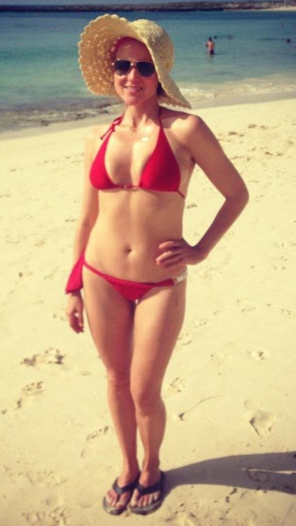 Sexy big titty blonde slut Jewel Kilcher. Jerk and goon.  Great tits and plays music too.