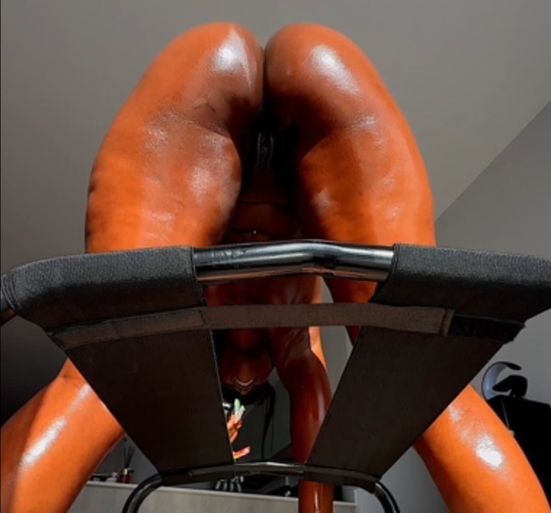 Slim Thick Thot Riding Hard And Squirting