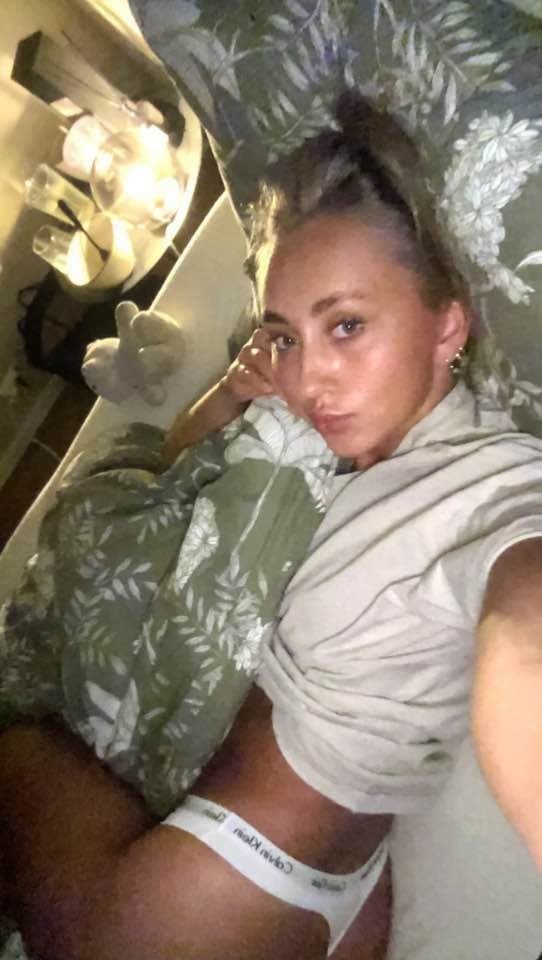 Bella, 20, Germany. For similar treatment kik prisonerofyou