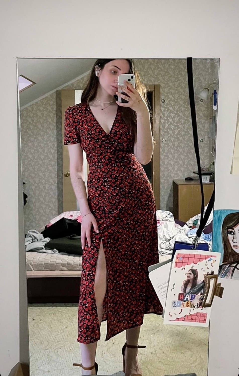 Sexy lips hot feet slut. High heel