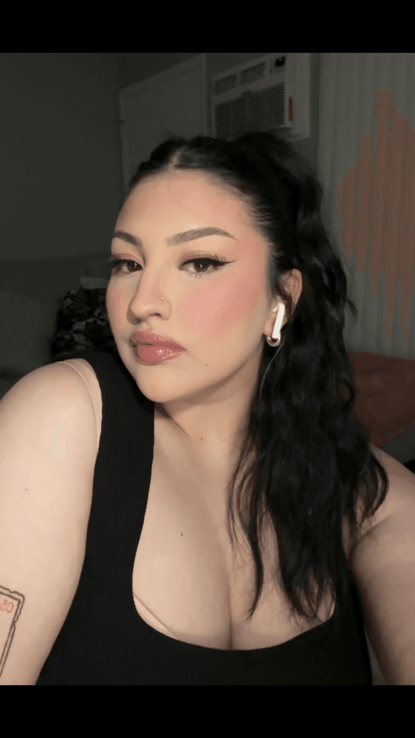 Cute Chicago curvy latina teen mom Tanya