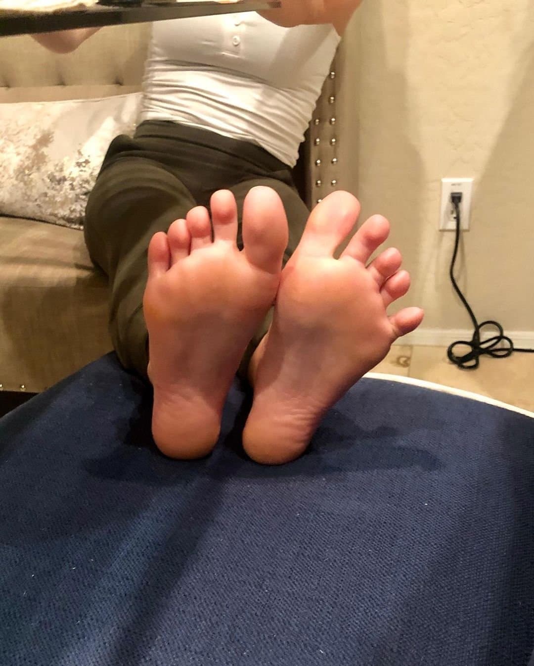 D€laney Ah€rn Feet pt.2