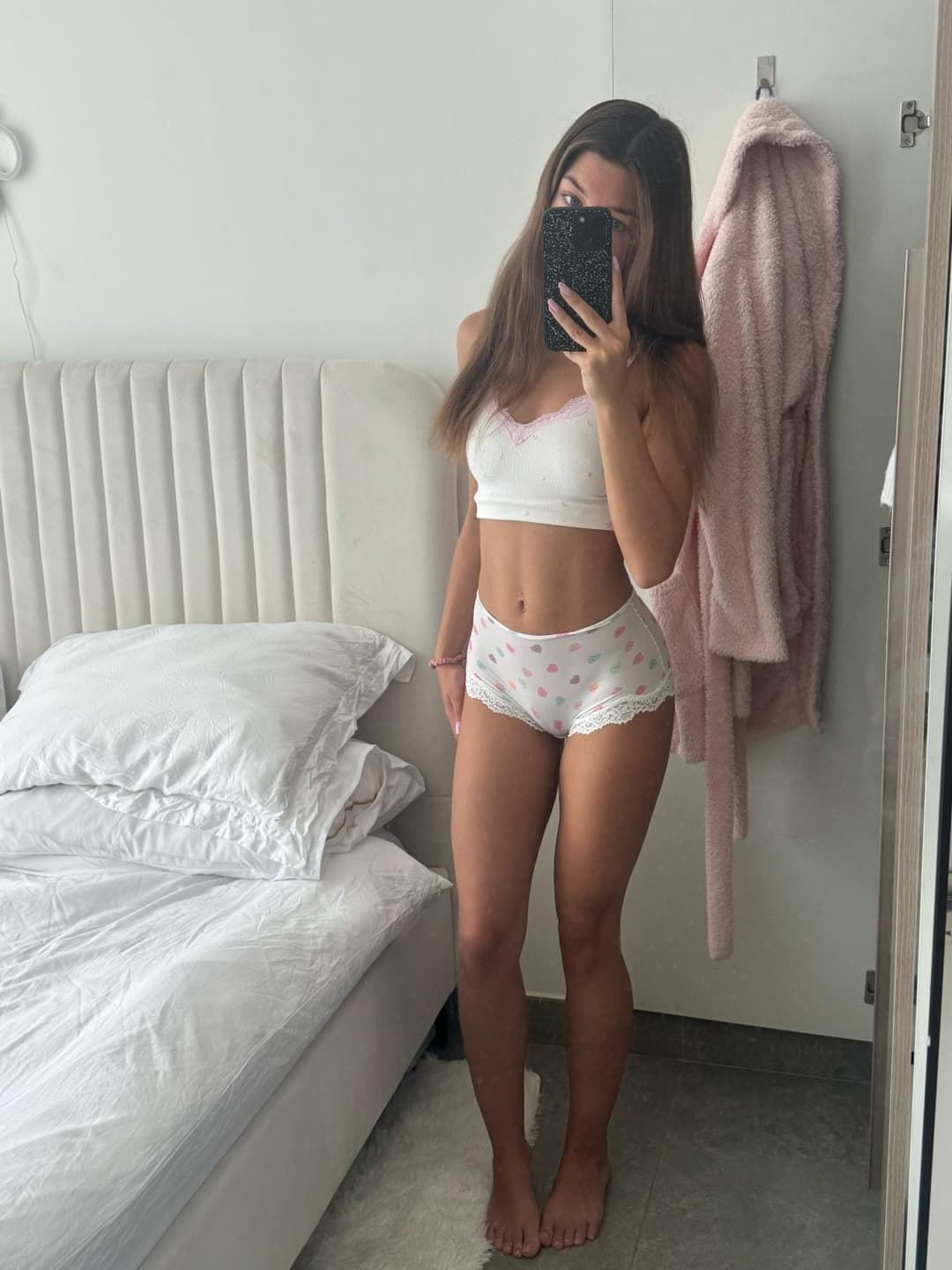 That smile? Right before the scream