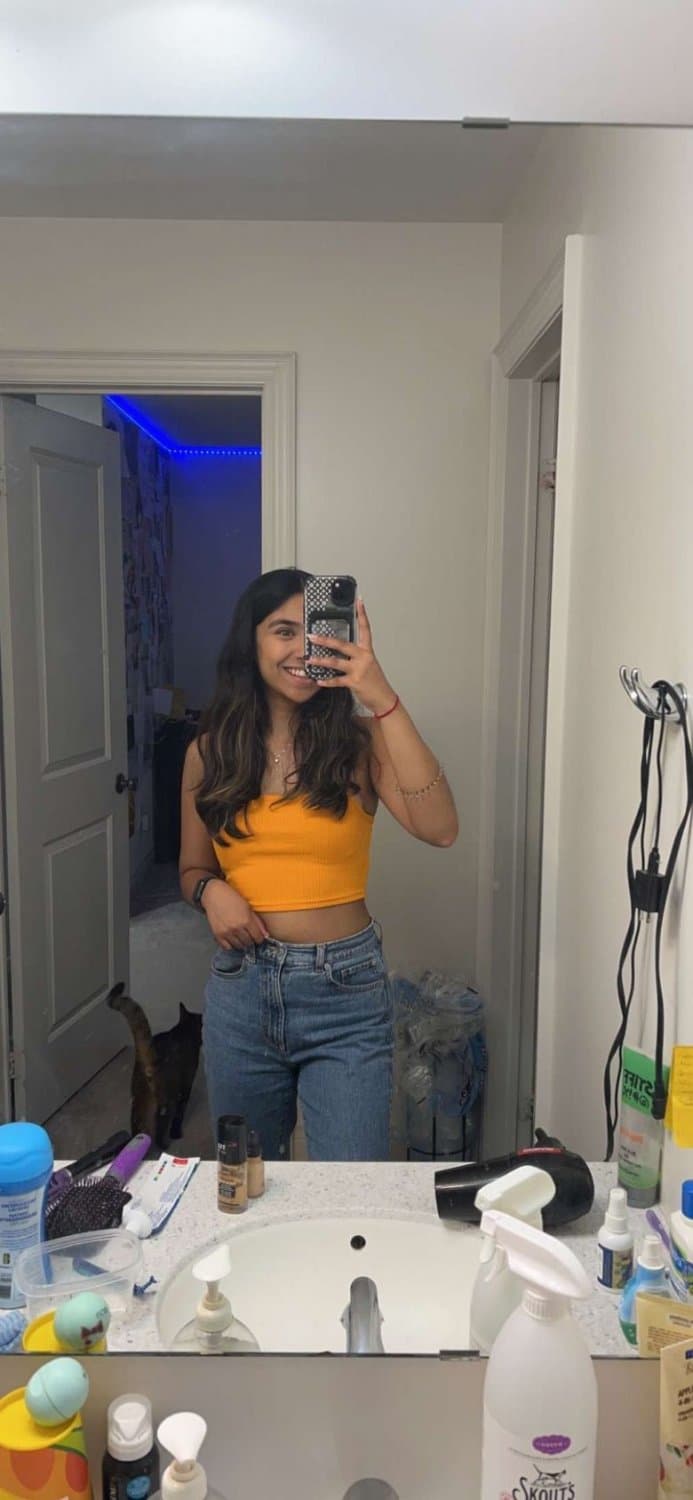 Click to view full size brown sexy little thing summited to me