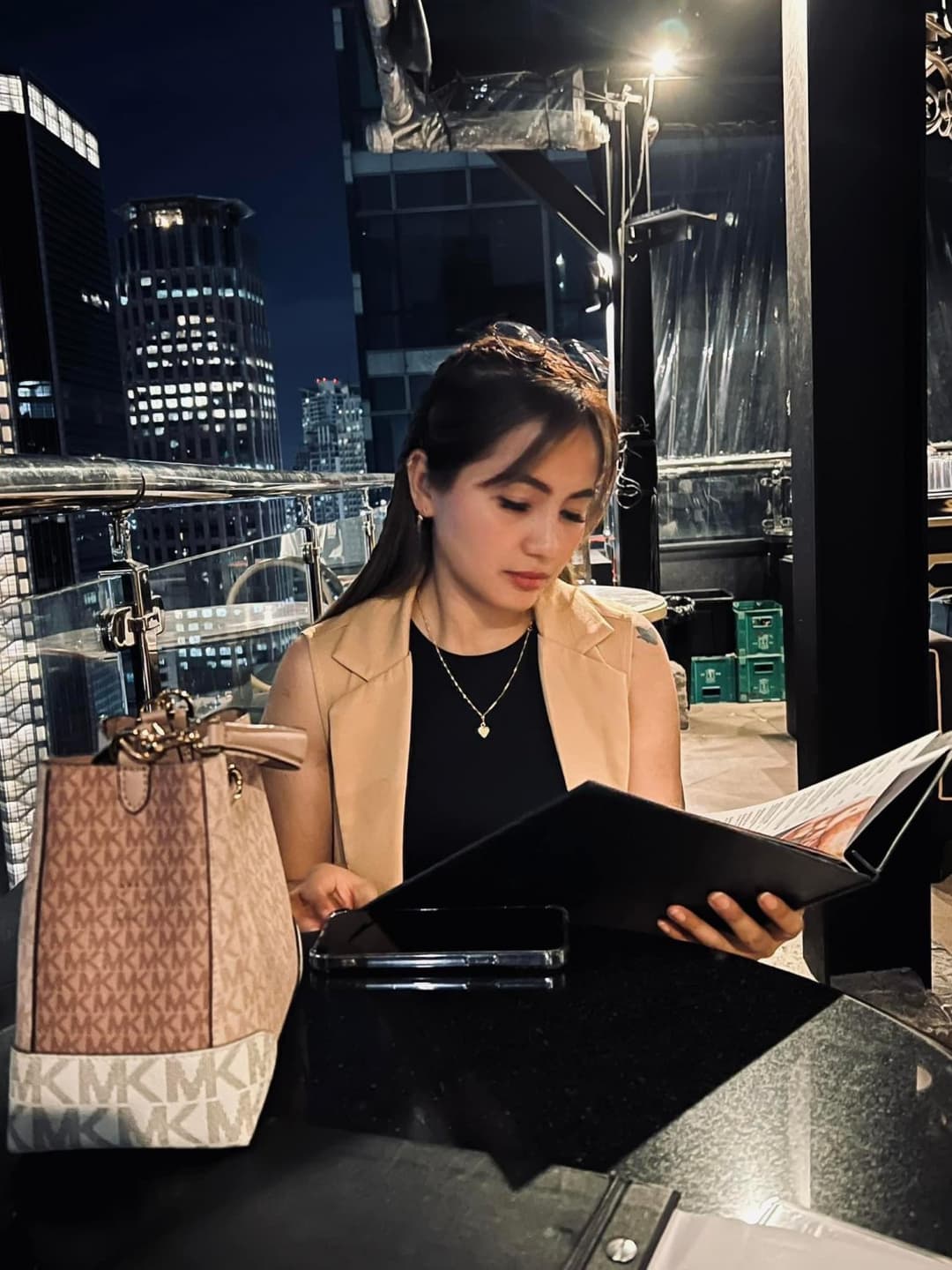 *BEWARE* *WIFE STEALER AND CHEATER* *NORCAL* *BOTH GIRLS ARE IN A RELATIONSHIP*