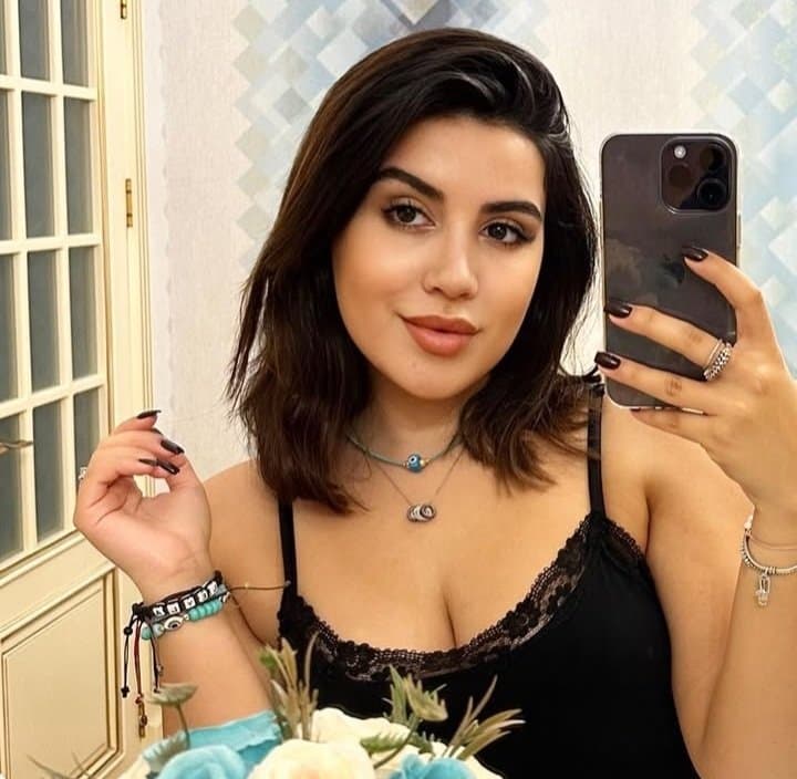 Sexy glamour feet pedicure woman