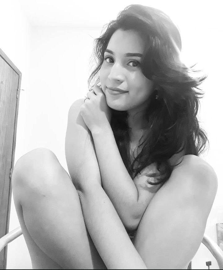 Putikerly adicta al sexo anal y grupal