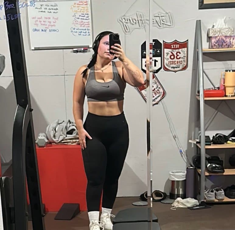 Canada - Mady, short-stack rodeo slut