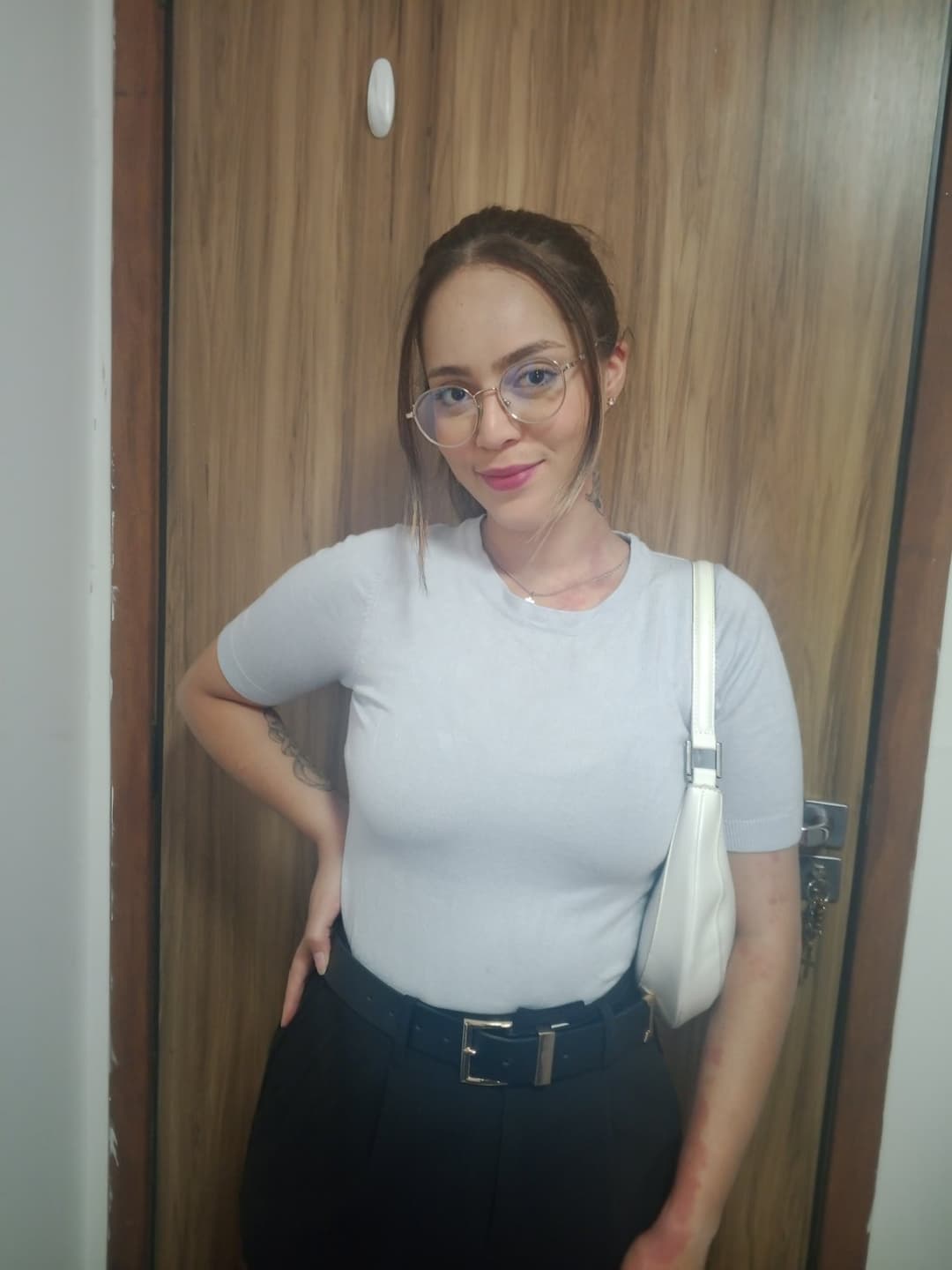 Essa esposa é surreal