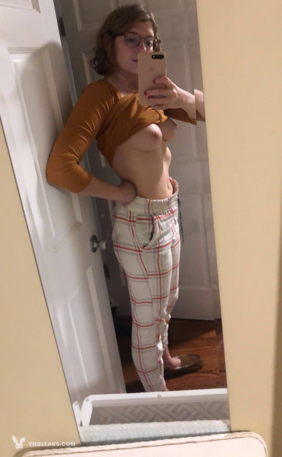 Click to view full size Jayne