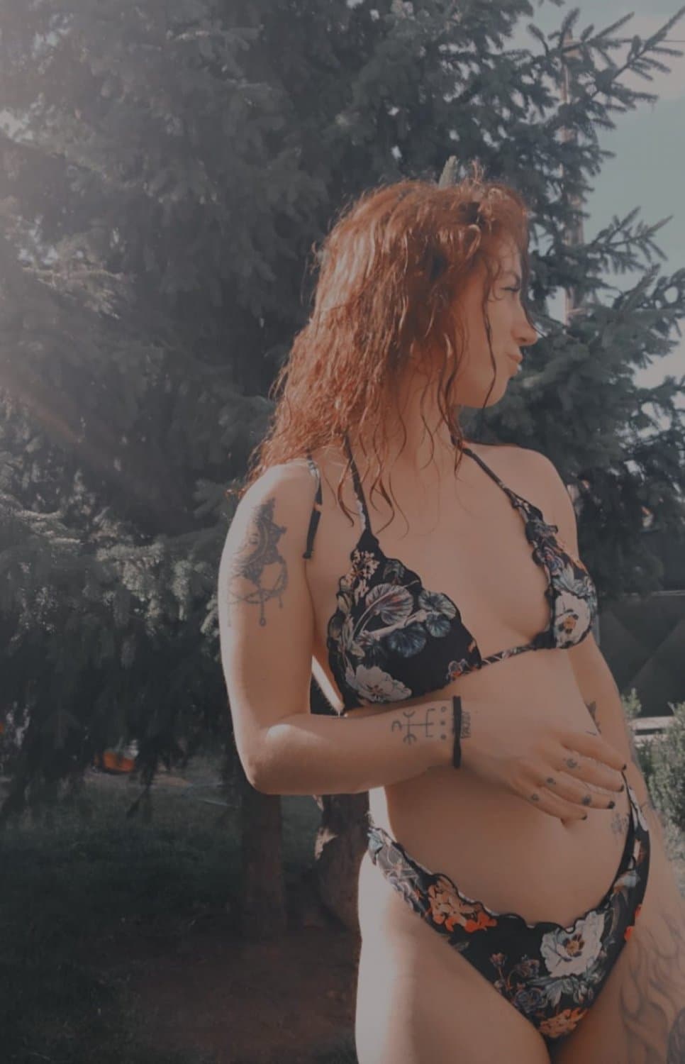 My sister and her creamy dirty panties. She just need some tribs and milk ??