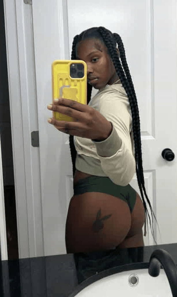 CUBANA JUGANDO CON SU TOTA