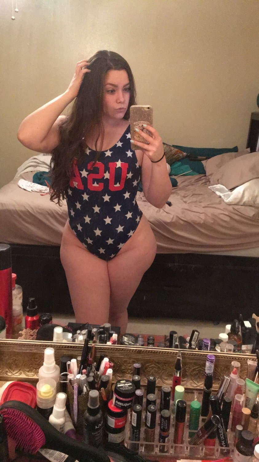 Perfect body college PAWG talks dirty