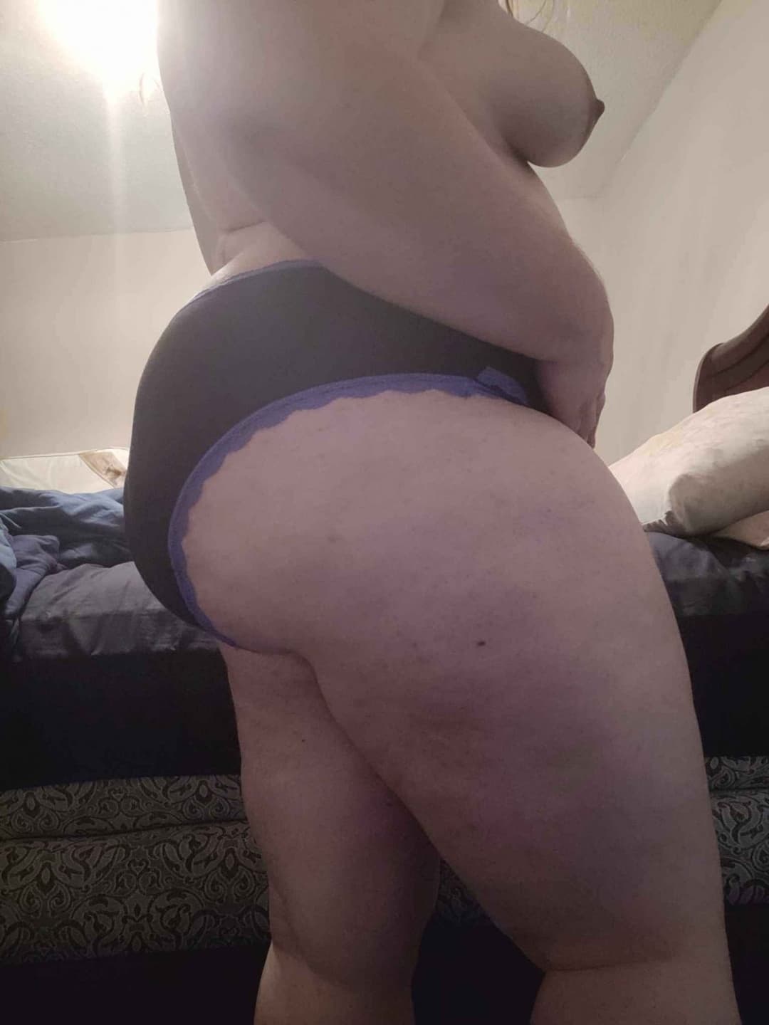 I got ass for days ;) check my other pics and add me