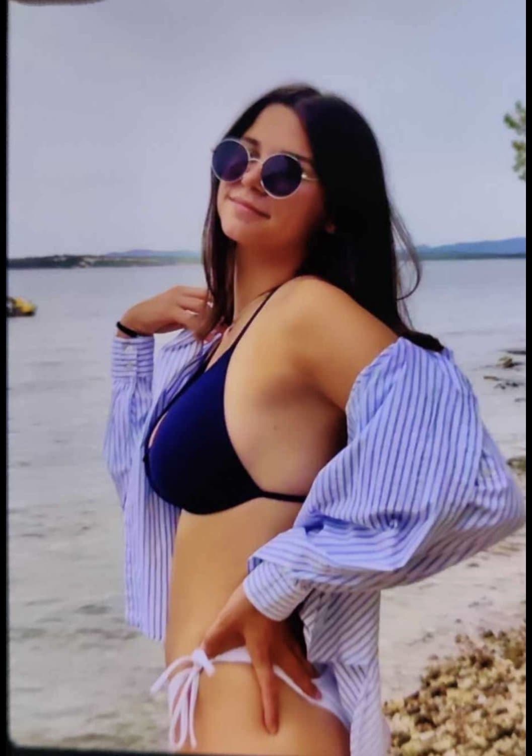 Stunning hot sexy naked slut Clea leaked