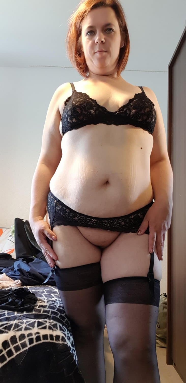 Ma femme bien grasse et salope