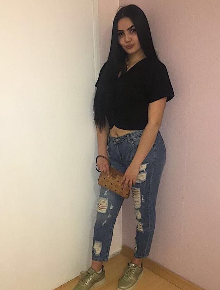 turkish girl with big lips, hot makeup and natural body gets fucked