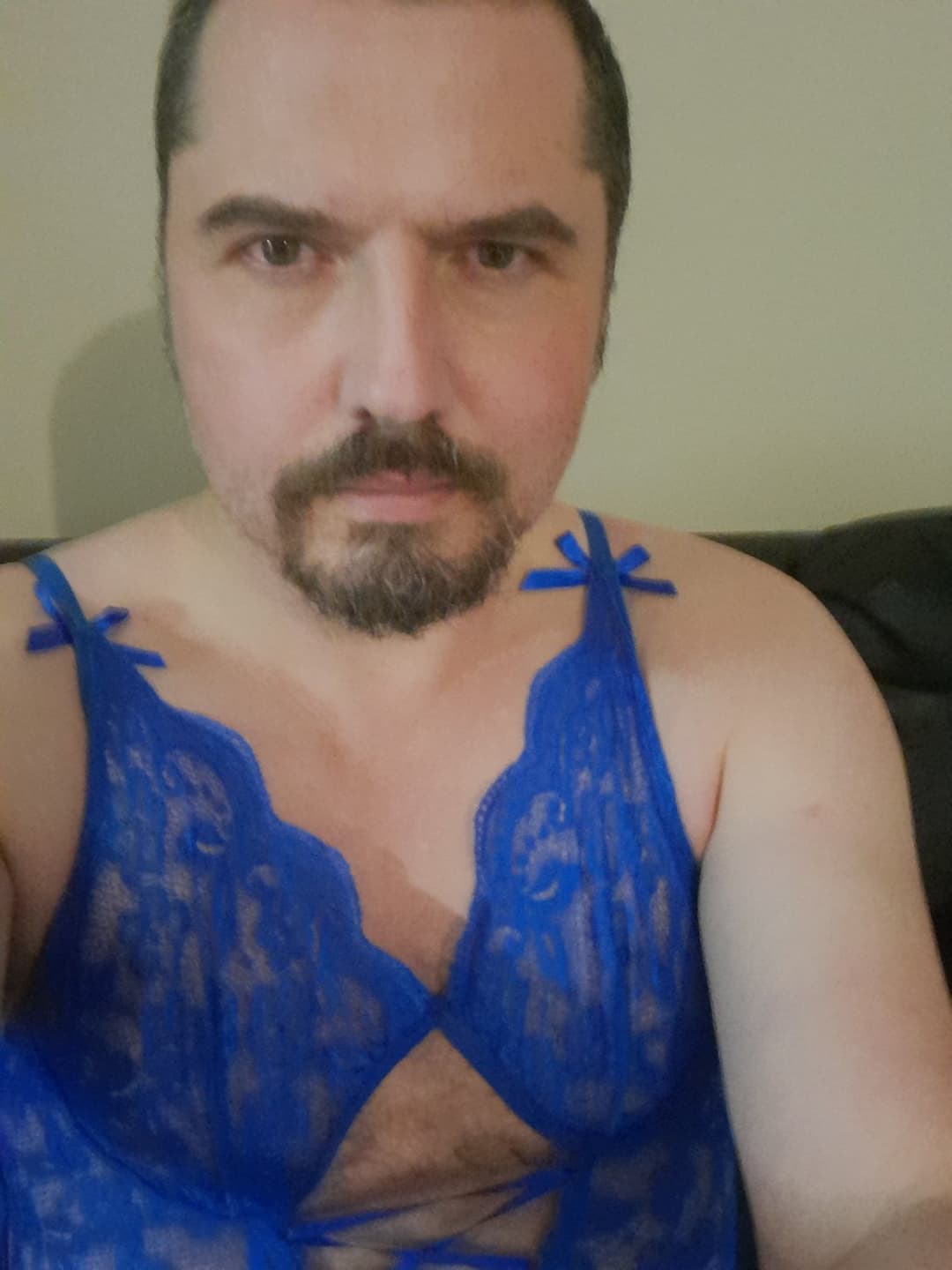 Human toilet David Smith, Cheshire, CW10 0AF, flat 2.