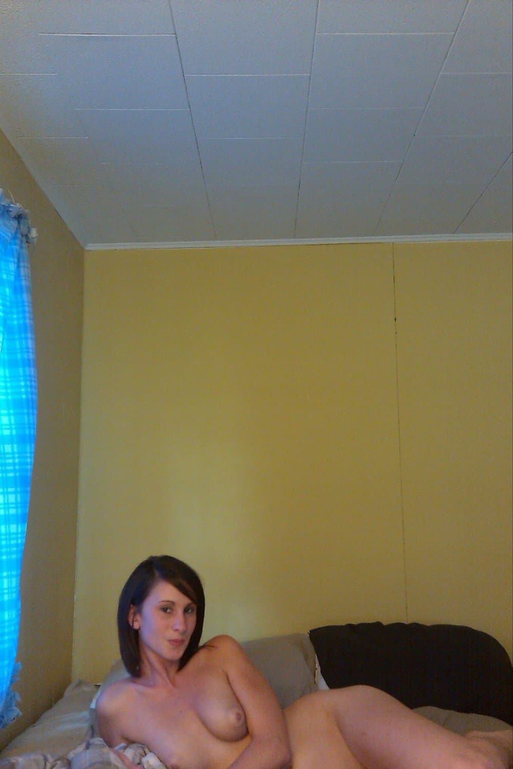 Click to view full size Pre Kids College Wench Shared